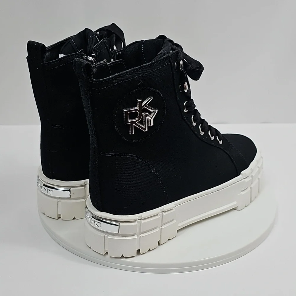 NIB DKNY Peri Black Platform High Top Sneaker Booties 7 Lace Up Edgy Streetwear